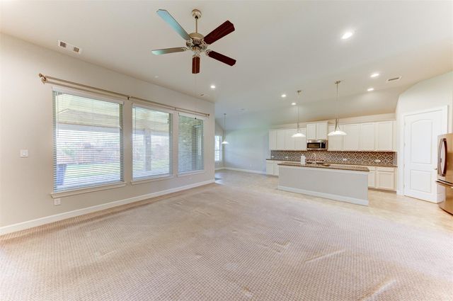 4703 Eagle Cove Lane, League City, TX 77573