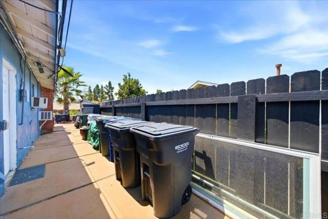 1475 Lily Avenue, El Cajon, CA 92021