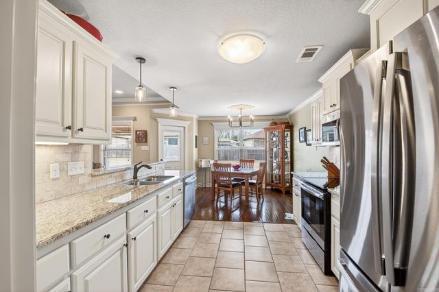 13 Marlin Drive, Austin, AR 72007