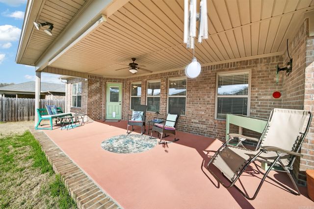 13 Marlin Drive, Austin, AR 72007