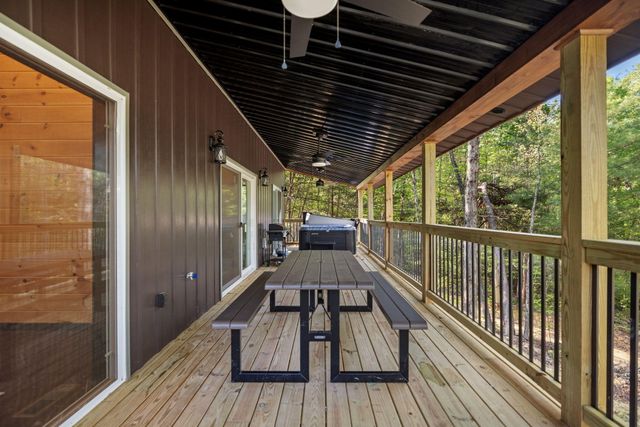 5 Ashland Camp Loop, Zoe, KY 41397