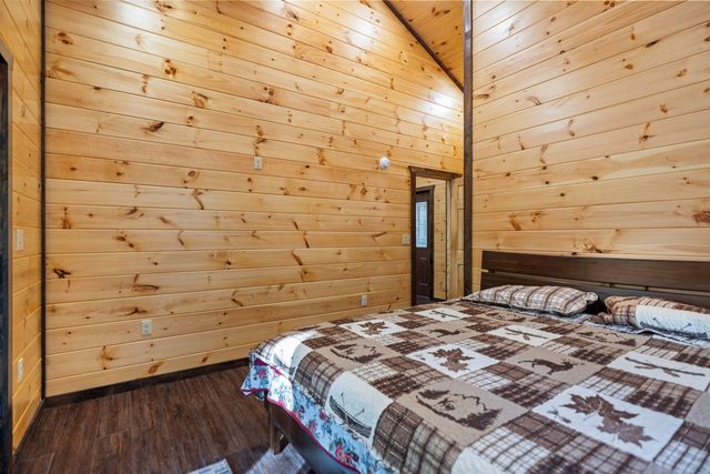 5 Ashland Camp Loop, Zoe, KY 41397