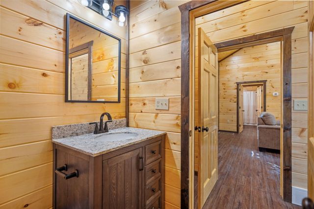 5 Ashland Camp Loop, Zoe, KY 41397