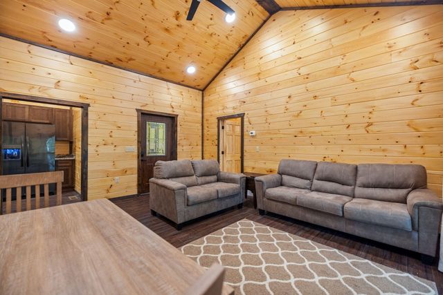 5 Ashland Camp Loop, Zoe, KY 41397