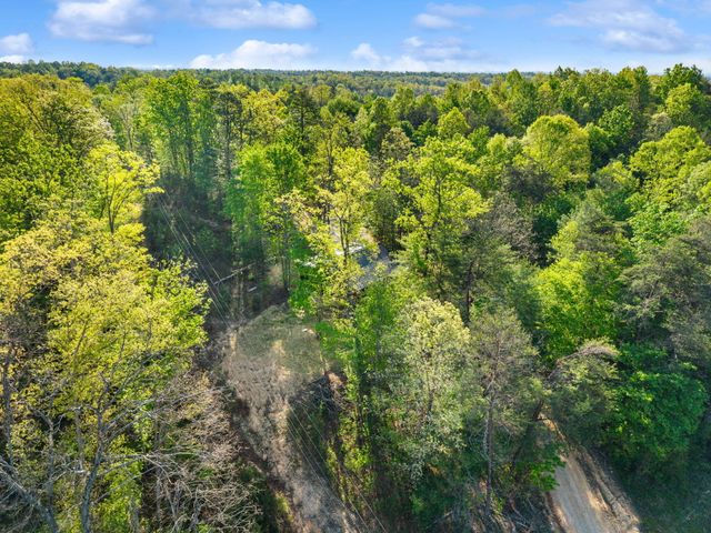 5 Ashland Camp Loop, Zoe, KY 41397