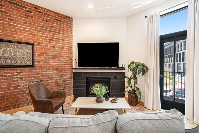 222 N Kalamazoo Mall 290, Kalamazoo, MI 49007