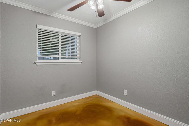 6005 PINO REAL Drive, El Paso, TX 79912