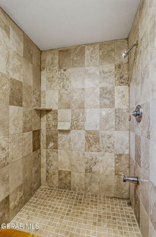 6005 PINO REAL Drive, El Paso, TX 79912