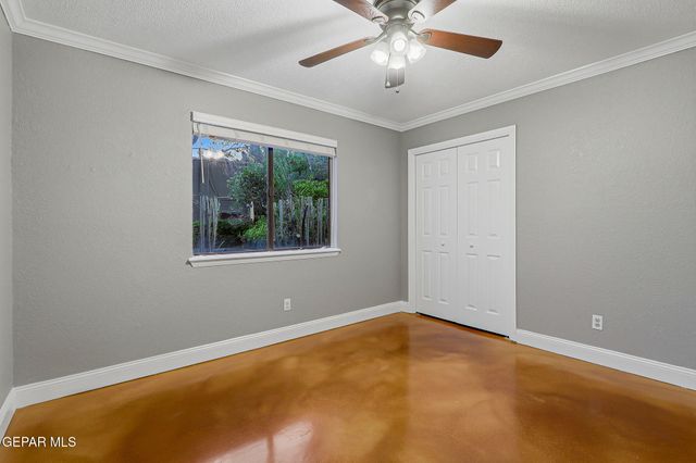 6005 PINO REAL Drive, El Paso, TX 79912