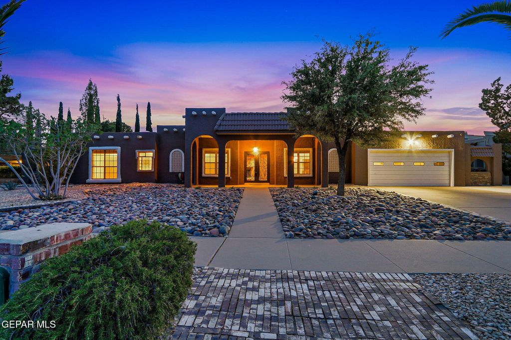 6005 PINO REAL Drive, El Paso, TX 79912