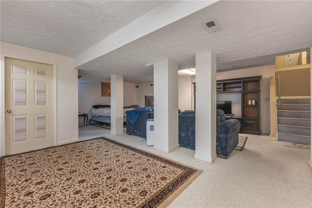 2258 Rosina Drive, Miamisburg, OH 45342