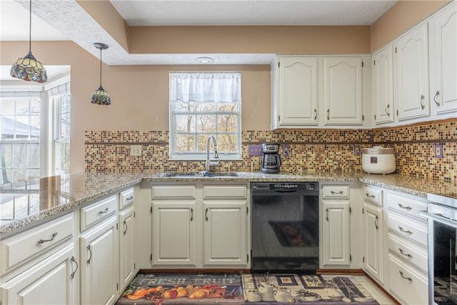 2258 Rosina Drive, Miamisburg, OH 45342