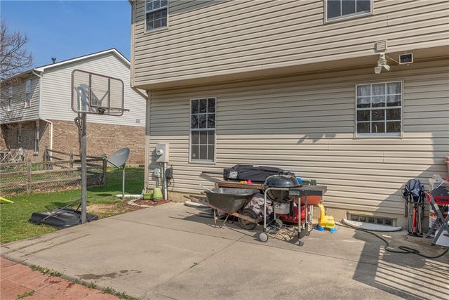 2258 Rosina Drive, Miamisburg, OH 45342