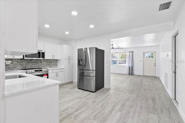 6243 CARLTON AVENUE, Sarasota, FL 34231
