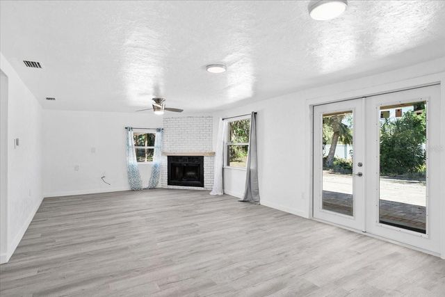 6243 CARLTON AVENUE, Sarasota, FL 34231