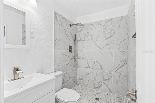 6243 CARLTON AVENUE, Sarasota, FL 34231