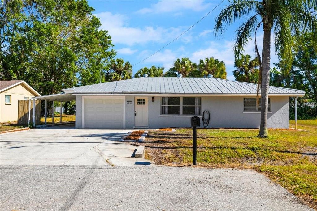 6243 CARLTON AVENUE, Sarasota, FL 34231