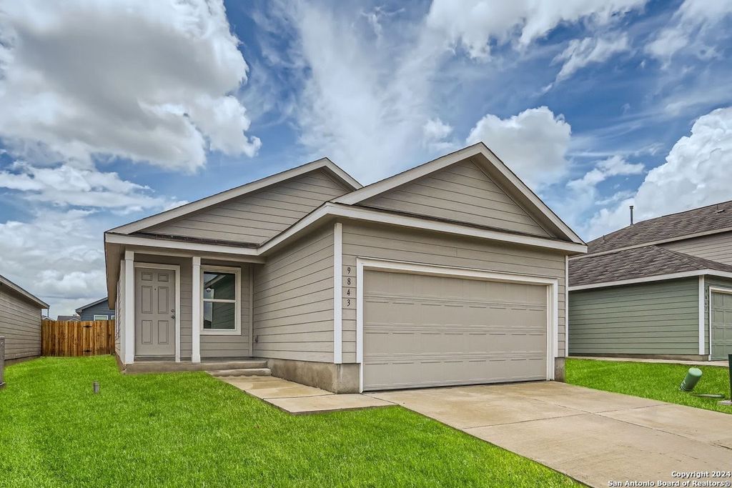 9843 carome mill, San Antonio, TX 78254