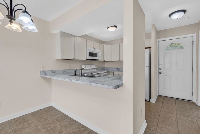 3555 Highway 544 Opas Apt 26C, Conway, SC 29526