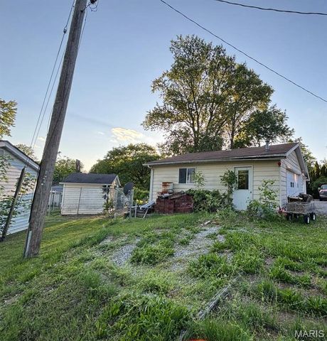 609 Mascoutah Avenue, Belleville, IL 62220