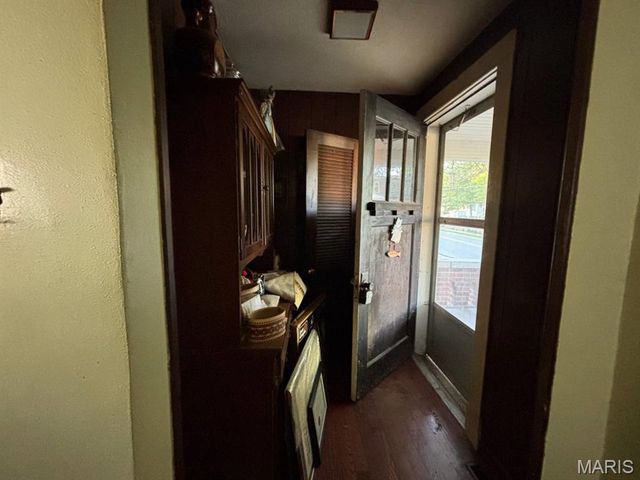 609 Mascoutah Avenue, Belleville, IL 62220