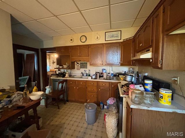609 Mascoutah Avenue, Belleville, IL 62220