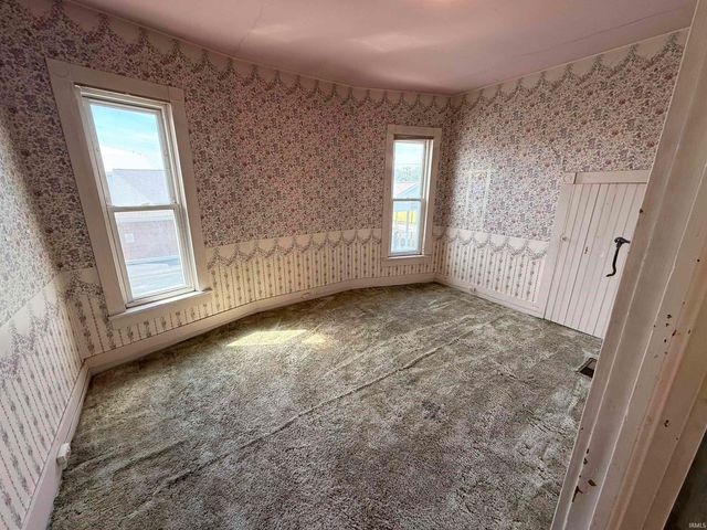 20 Ewing Street, Peru, IN 46970