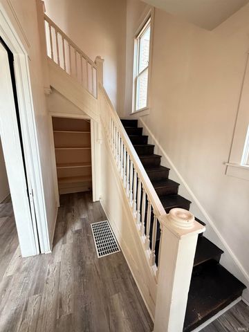 20 Ewing Street, Peru, IN 46970