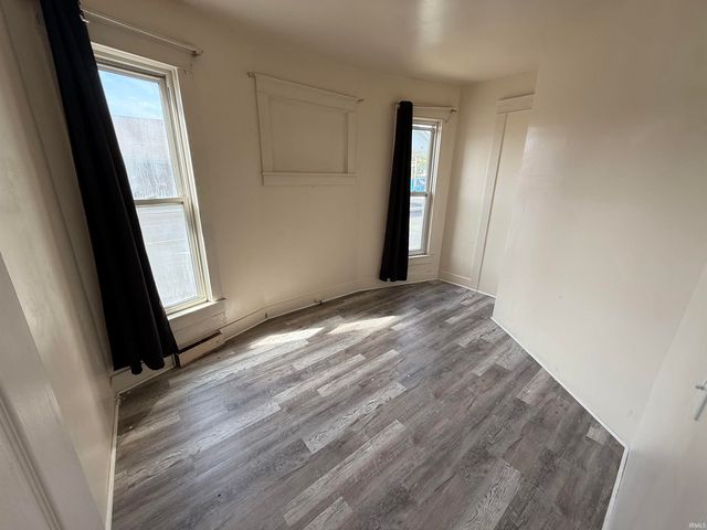 20 Ewing Street, Peru, IN 46970