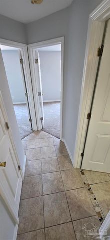 400 Peregrine Ct, Mary Esther, FL 32569