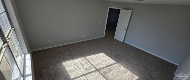 400 Peregrine Ct, Mary Esther, FL 32569