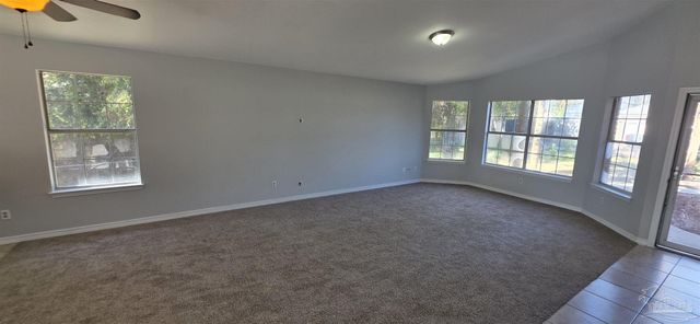 400 Peregrine Ct, Mary Esther, FL 32569