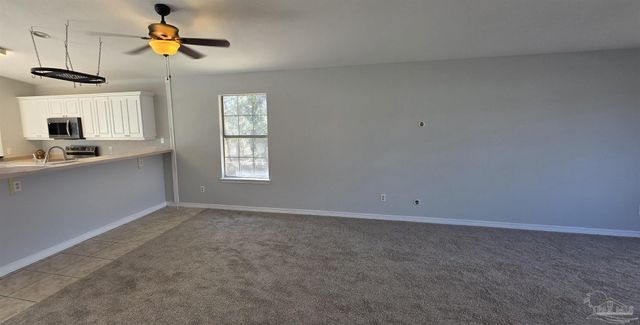 400 Peregrine Ct, Mary Esther, FL 32569