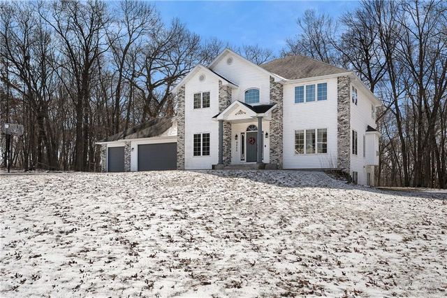 S9050 David Court, Eleva, WI 54738