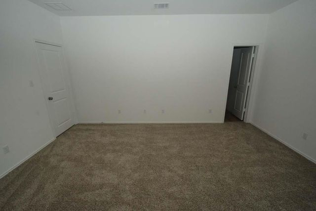 404 E Bass DR, Bastrop, TX 78602