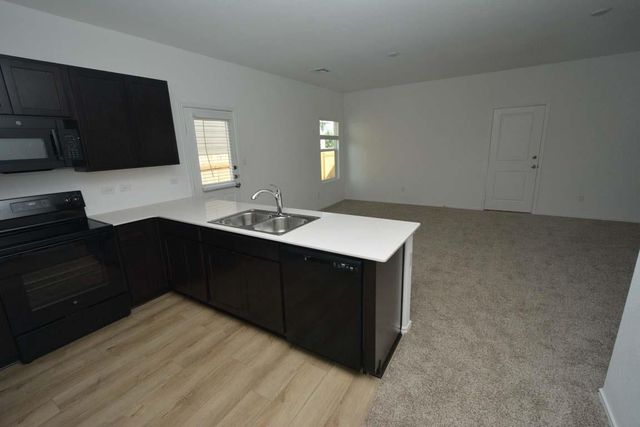 404 E Bass DR, Bastrop, TX 78602