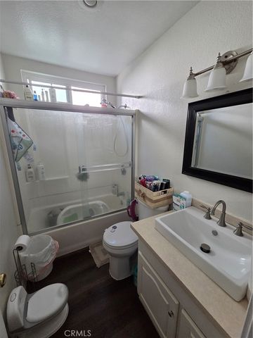 15213 Santa Gertrudes Avenue W106, La Mirada, CA 90638