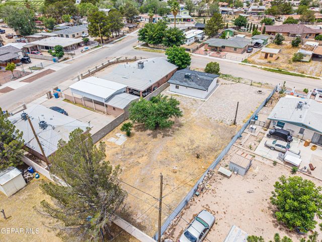 124 Ensenada Way, Socorro, TX 79927