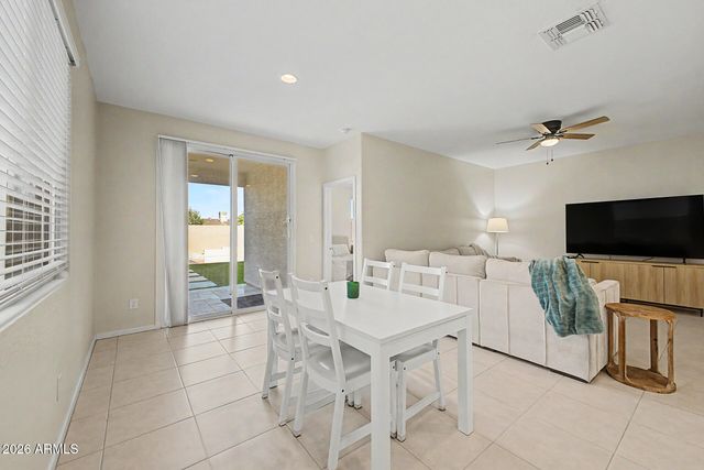 5609 S 23RD Drive, Phoenix, AZ 85041