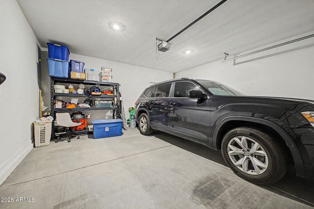 5609 S 23RD Drive, Phoenix, AZ 85041