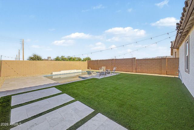 5609 S 23RD Drive, Phoenix, AZ 85041