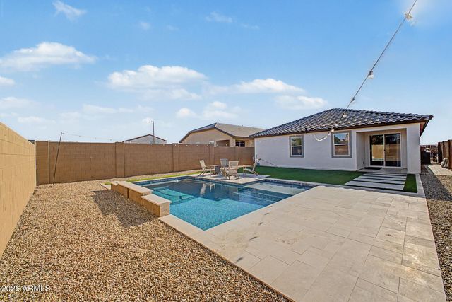 5609 S 23RD Drive, Phoenix, AZ 85041