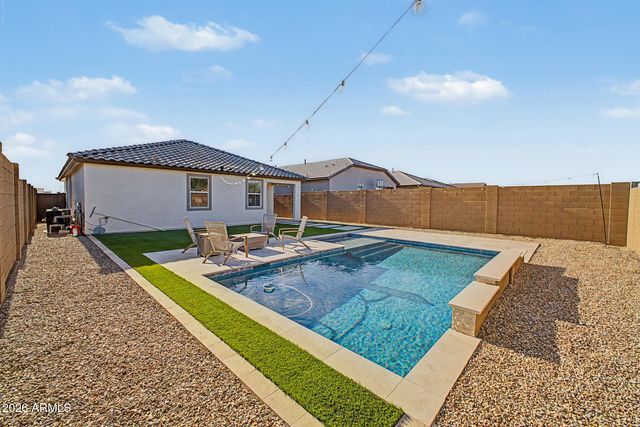 5609 S 23RD Drive, Phoenix, AZ 85041