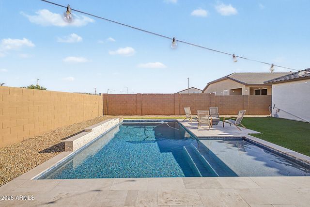 5609 S 23RD Drive, Phoenix, AZ 85041