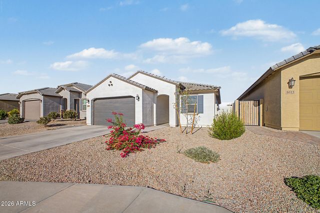 5609 S 23RD Drive, Phoenix, AZ 85041