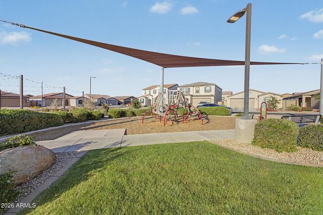 5609 S 23RD Drive, Phoenix, AZ 85041