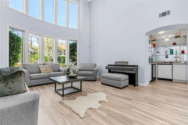 10811 Baile Avenue, Chatsworth, CA 91311