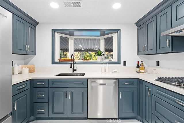 1752 Grasscreek, San Dimas, CA 91773