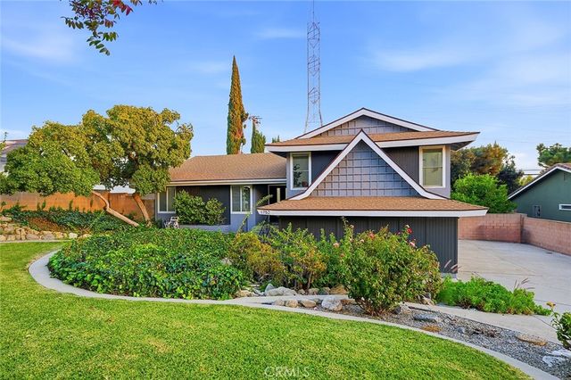 1752 Grasscreek, San Dimas, CA 91773