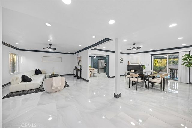 1752 Grasscreek, San Dimas, CA 91773